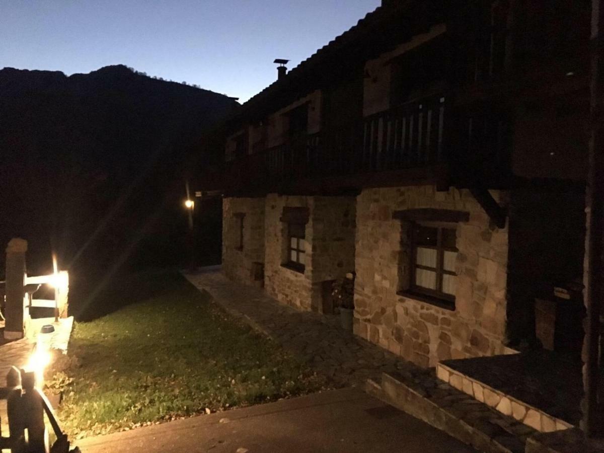 La Xamoca Apartamentos Rurales Campiellos Luaran gambar